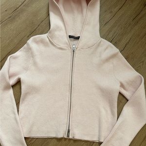 Brandy Melville Cropped Zippered Sweater